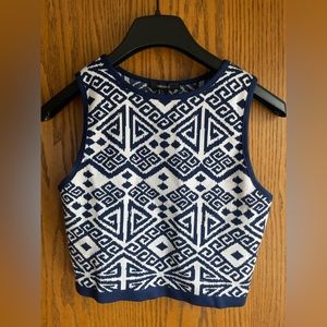 Forever 21 knit crop top, Aztec details. Great condition, lightly used.